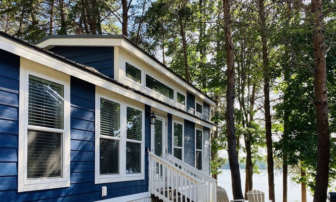 Steele Creek House | Waterfront Two Bedroom Cabin #15 on the Lake at Long Cove Resort by Redawning
