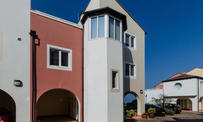 Swanage Apartment | Waters Edge Balcony Apartment