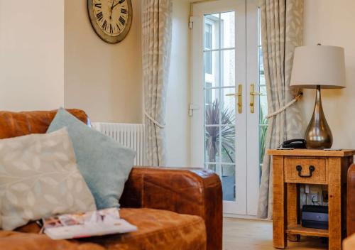 Warkworth House | Waters Edge - Warkworth