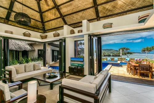 Savusavu Resort | Wavi Island