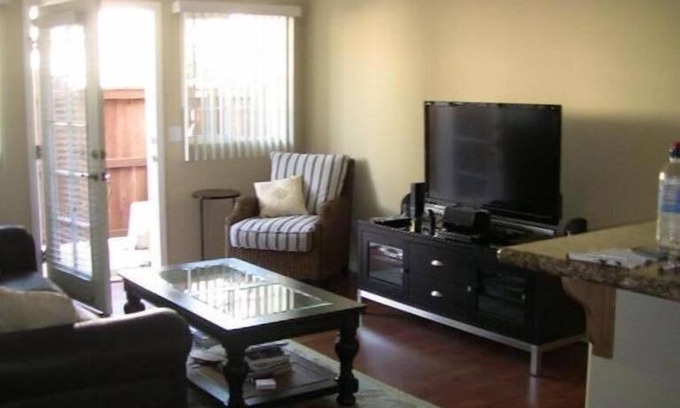 Clairemont Condo | We create a home away from home Near Shopping 15 Minutes from Beach