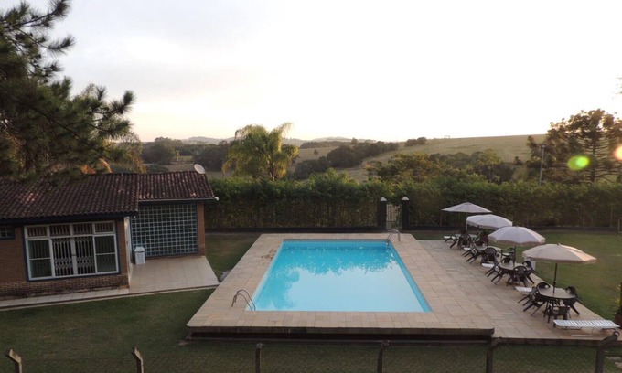 Centro House | WEEKENDS AND SEASONS - UP TO 30 PEOPLE - IDEAL FOR GET-TOGETHERS AND RETREATS