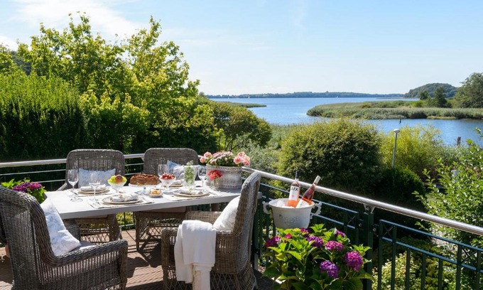 Seedorf Apartment | Weisst Du noch - Gästehäuser & Suiten Rügen