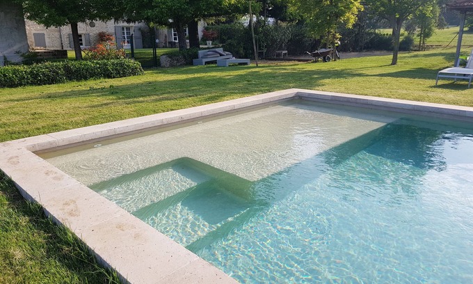 Montmeyran Apartment | WELCOME to our cottage. 5 PERS. In the Dromoise campaign. With a pool.