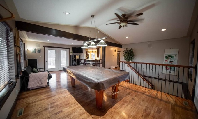 East Kootenay House | Welcome to our Mountain Home, a private getaway.