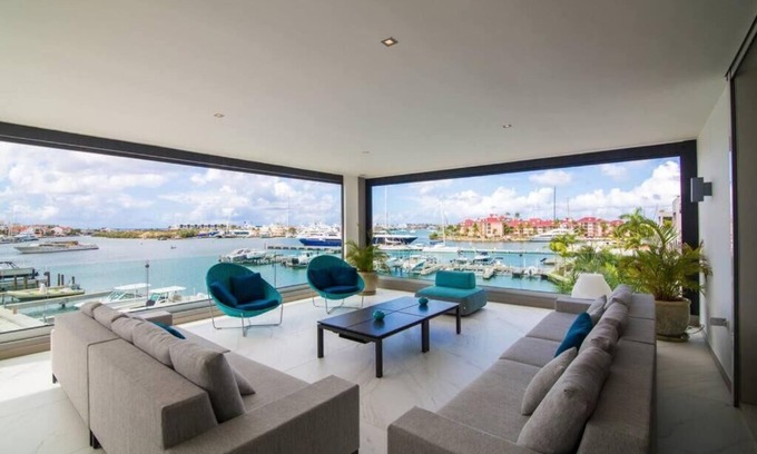 Cole Bay House | Welcome to Peace of Mind - Spacious 3 bedroom apartment in Las Brisas, Cole Bay.