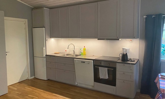 Timmernabben Cottage | Welcome to the East Coast Riviera! Sit back and relax in this quiet and