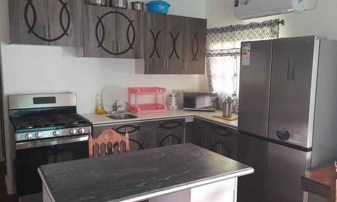 Union Island House | Welcome to The Home Hotel Village House, the perfect haven for large groups.