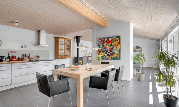 Strøby Egede House | Welcome to this modern and welcoming vacation home for an unforgettable vacation.