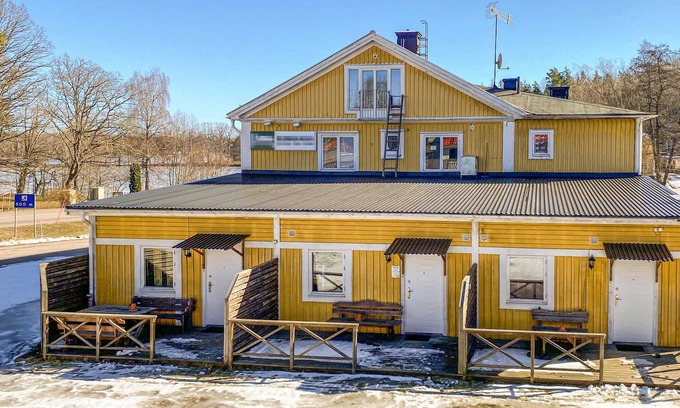 Stavsjo House | Welcome to this vacation home in a good location on the lake!