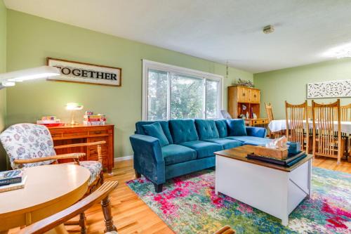 Cottage Grove House | Welcoming Cottage Grove Home with Yard