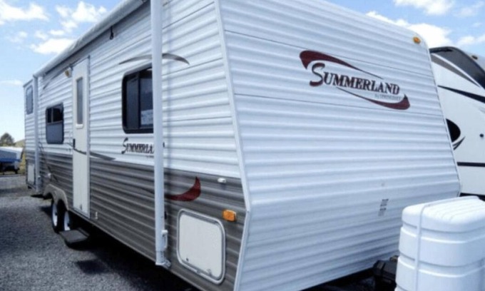Menominee House | Welcoming RV - NFL DRAFT SPECIAL!- in charming Menominee