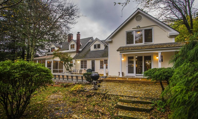 Newfane House | Welcoming, warm, cozy but expansive 1800s Farmhouse with 21st century amenities!