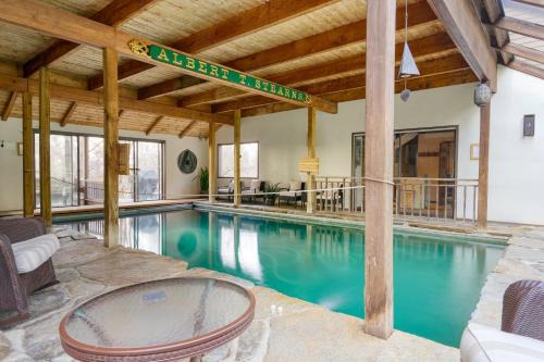 West Stockbridge House | Wellspring by AvantStay Indoor Pool Views