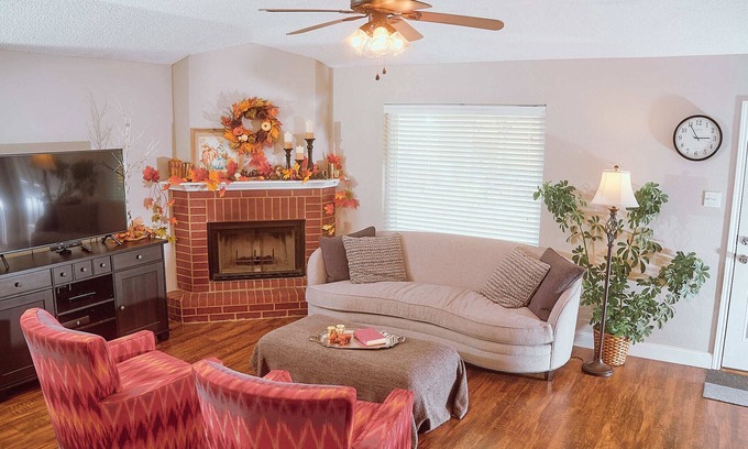 Lubbock House | WEST END GUESTHOUSE