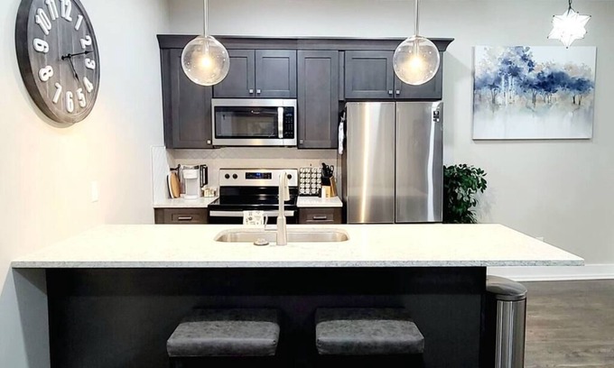 Winston - Salem Apartment | West End Jewel on Sunset