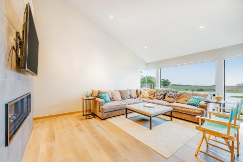 Sea Ranch House | West Meadow