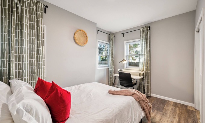 Garden Court Apartment | West Philly Charm: 2BR Haven mins from CHOP/PENN