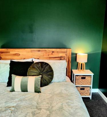Motueka Bed & Breakfast | Whakatā Place