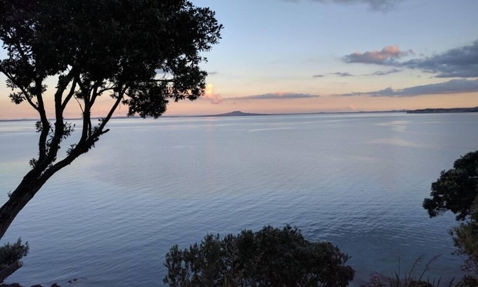 Manly Apartment | Whangaparaoa Retreat with jaw-dropping views