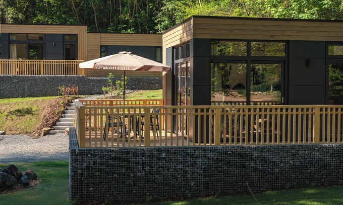 Luxembourg Ardennes House | Where luxury and space come together – Mamer Lodge.