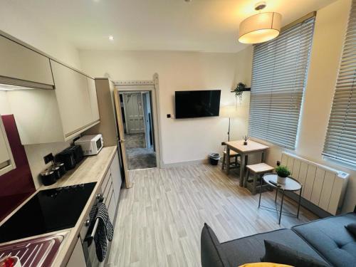 Worcester Apartment | WhiskAwayStays - Foregate Street - Apartment 3