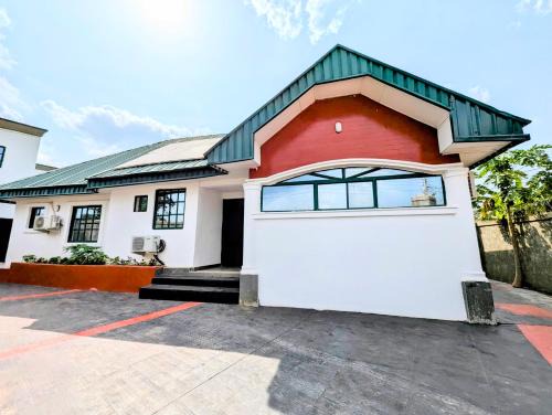 Uyo Hotel | White Castle Hotels And Bar - Abak Rd, Uyo