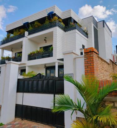 Kigali Bed & Breakfast | WHITE HOMEs AND ROOFTOP VIEW KIGALI