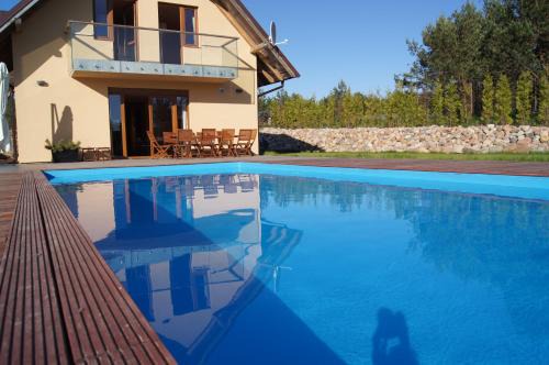Sulecki Borek Villa | WIGWAM Dom z basenem na Kaszubach