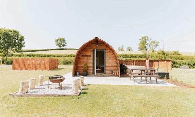 Kirkby Stephen Cabin | Wigwam Lodge With Optional Hot Tub