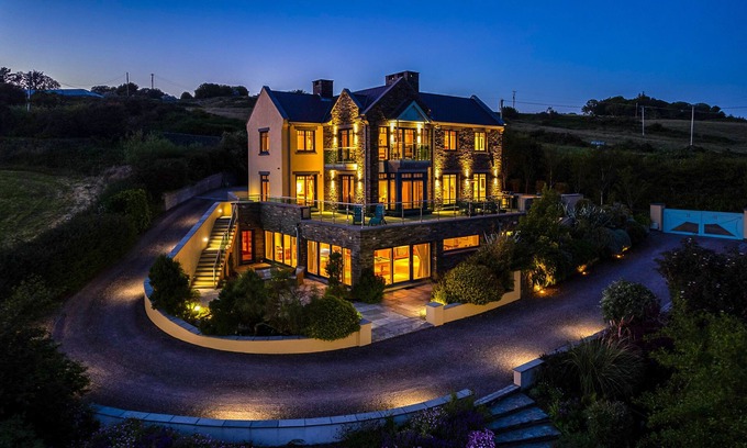 Rushanes House | Wild Atlantic view, 5000sq ft in West Cork