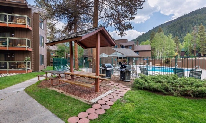 Keystone Resort | Wild Irishman 2 bed 2 bath Sleeps 9 WIBH