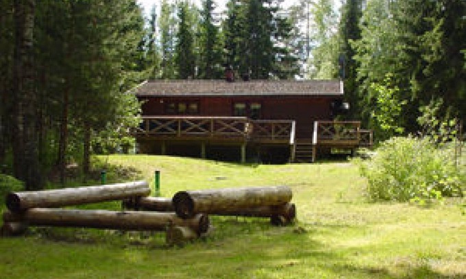 Varmland County House | Wilderness and fishing holiday by the lake with boat & sauna in beautiful Värmland