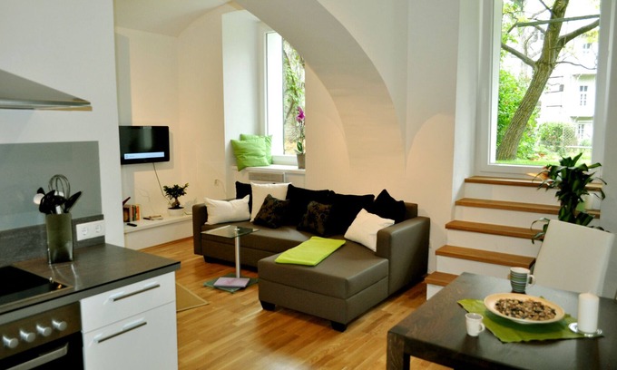 Graz City Centre Apartment | Wilhelminian style house in a top location, near the university