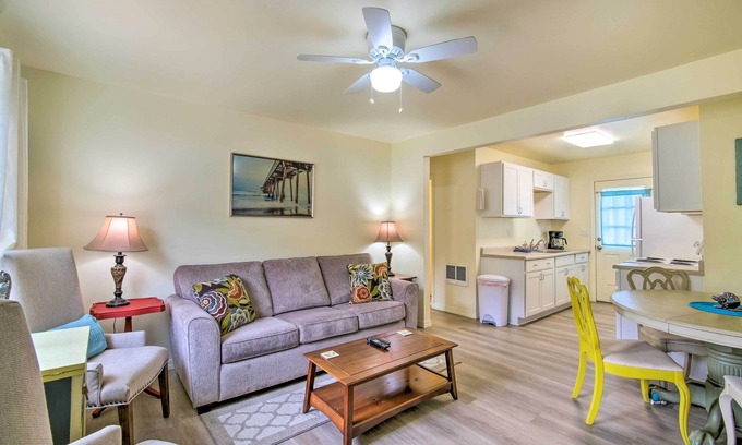 Winchester Bay Apartment | Winchester Bay Apt Near Dunes & State Parks!
