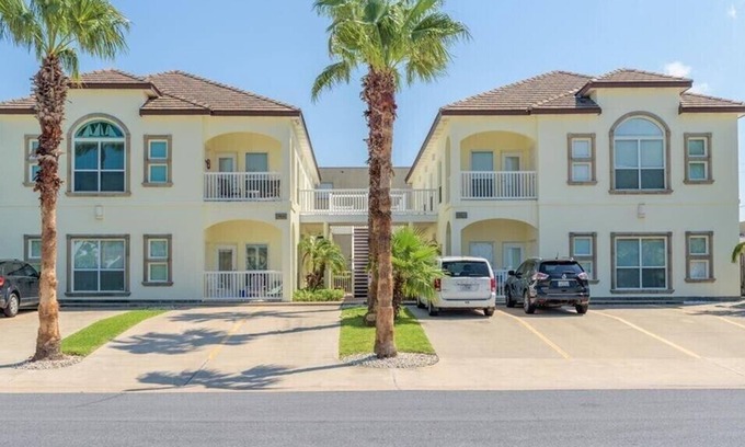 South Padre Island Condo | Wind & Waves for your perfect island getaway!
