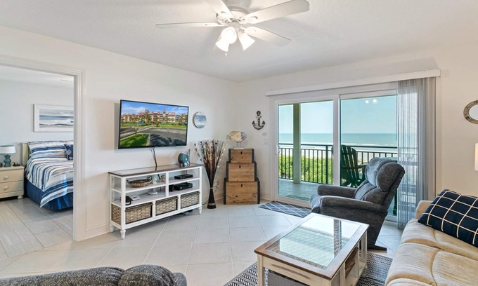 Crescent Beach Apartment | Windjammer 209 - 2 Bedroom Oceanfront Getaway