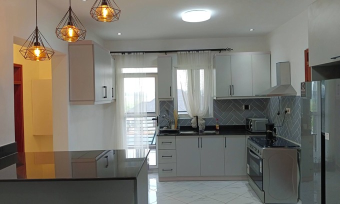Entebbe Apartment | Winslow Luxury apartments with Wifi connection and a gorgeous Lake sunset view.