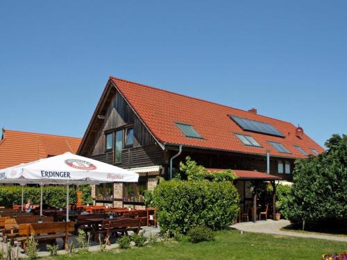 Neuendorf Apartment | Wohnung in Lütow nahe Ostseestrand