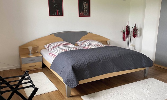 Obing Apartment | Wohnung mit Zwei Schlafzimmern