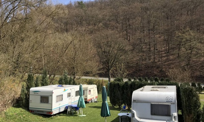 Waldeck Apartment | Wohnwagen Nr.9 by Seeblick Ferien Edersee, Waldeck