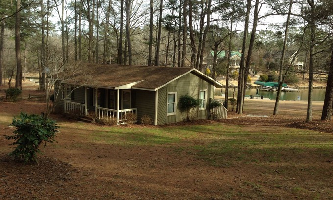 Beaverdam Cottage | Wonderful Cottage, Perfect Lake View, Lot, Reasonable