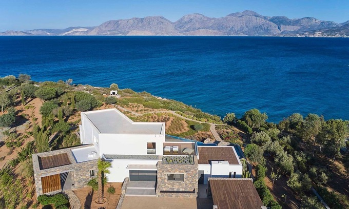 Ammoudara Villa | Wonderful Crete Villa | Seafront Villa Seraphis | 6 Bedrooms | Private Heated.