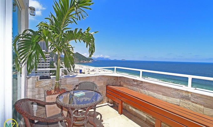 Copacabana Apartment | Wonderful Front Ocean View Penthouse with terrace
