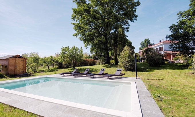 San Damiano dʼAsti House | Wonderful private villa with private pool, WIFI, A/C, TV, patio, pets allowed and parking