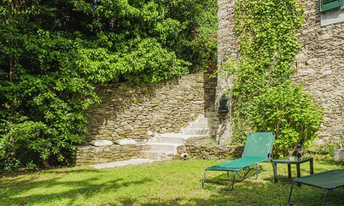 Stazzema House | Wonderful private villa for 4 people with WIFI, TV, terrace and pets allowed