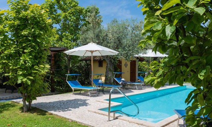 Fara in Sabina House | Wonderful private villa for 6 guests with A/C, WIFI, private pool, TV and patio