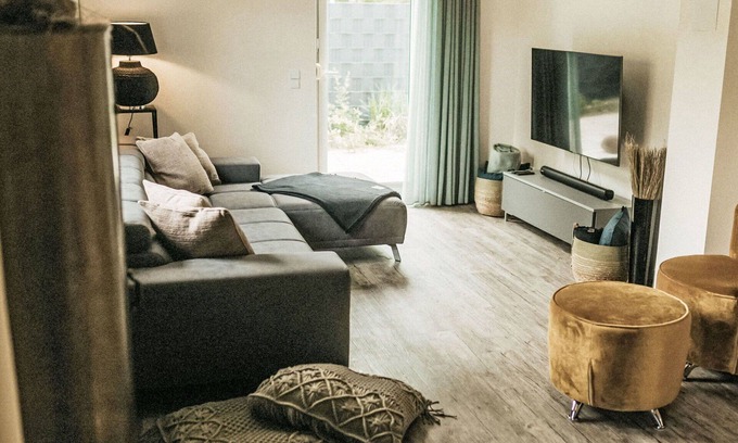Hoyerswerda House | Wonderful private villa for 4 people with WIFI, TV, terrace and pets allowed