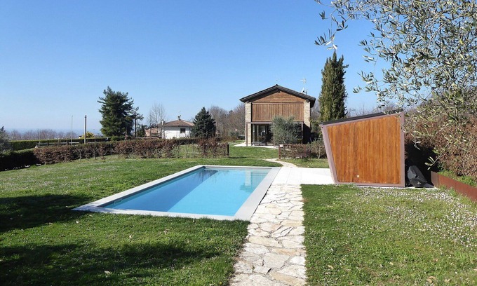 Venegazzu Villa | Wonderful private villa with hot tub, sauna, private pool, A/C, WIFI, TV, pets allowed and parking