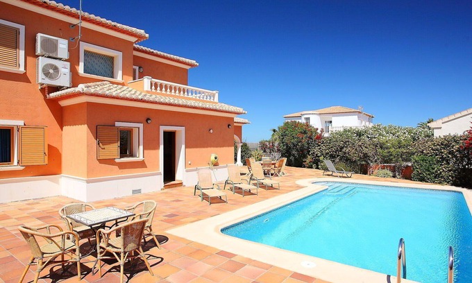 Ondara Villa | Wonderful private villa for 6 people with WIFI, private pool, A/C, TV, terrace and parking
